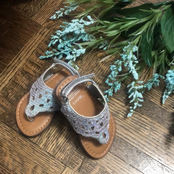 🍭3/$20🍭 GEORGE Babies Sandals - Picture 2 of 5